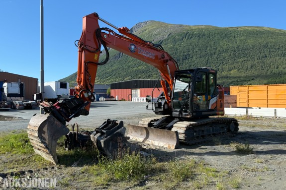 2025 Hitachi ZX 135 US-7 - GPS, OQ60, RC4 tilt, Hammer, 3 skuffer, kun 1038 t, ++