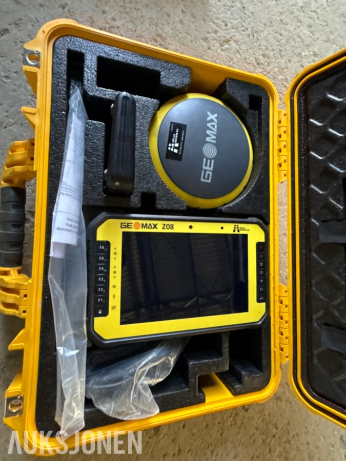 2025 Geomax Zenith60 Pro