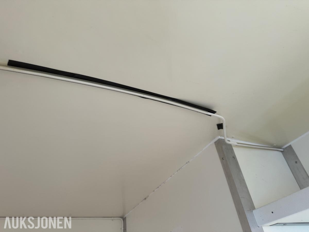 Arnpro Letthus – Mannskapsbrakke med oppbevaringsrom