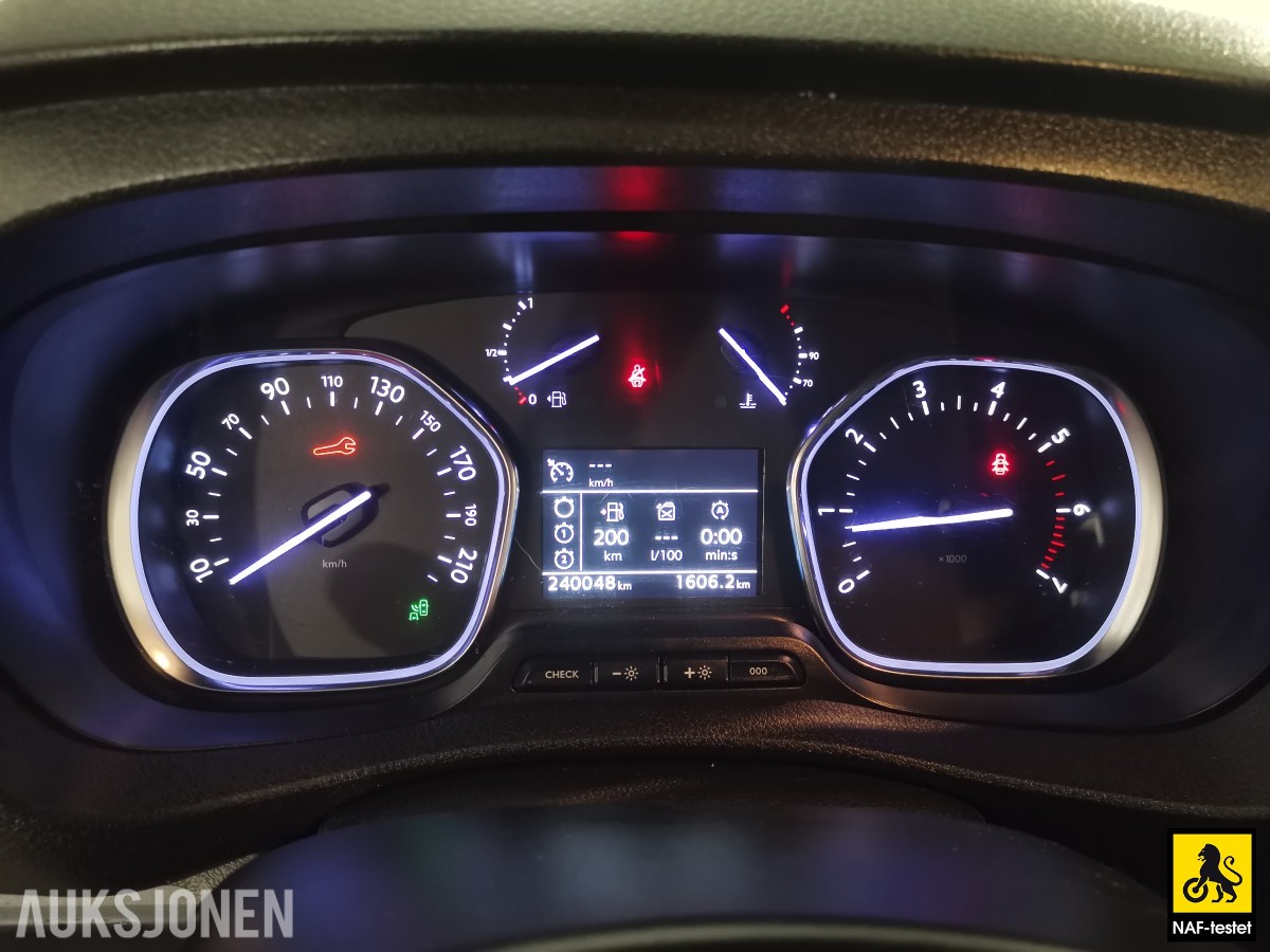 2019 Peugeot Expert 2,0 HDI 120HK L2 HENGERFESTE KAMERA SKYVEDØRER