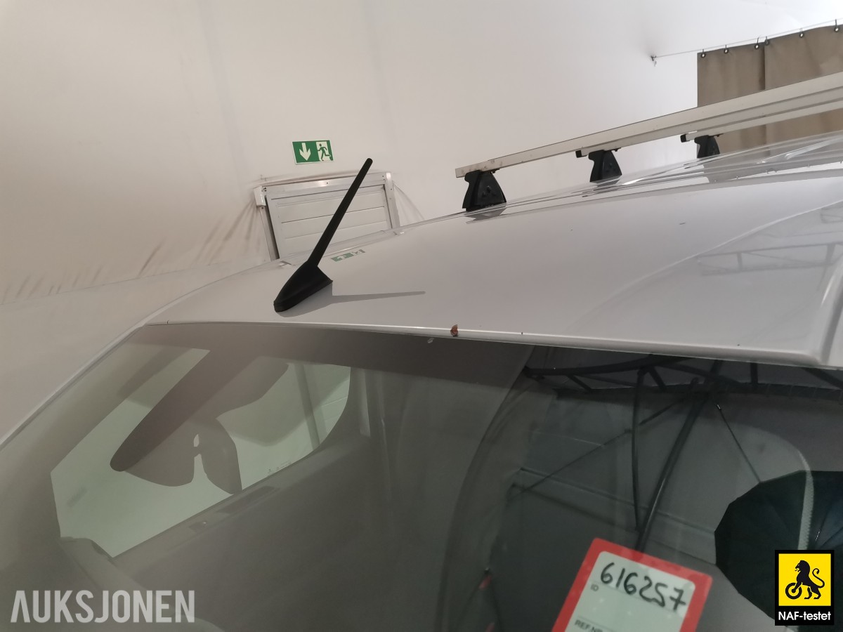 2019 Peugeot Expert 2,0 HDI 120HK L2 HENGERFESTE KAMERA SKYVEDØRER