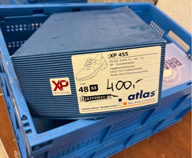 Parti med vernesko og arbeidssko - 33 par
