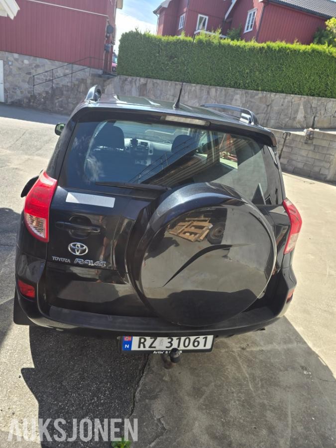 2006 Toyota RAV4 2.2 136hk 4WD 273000km