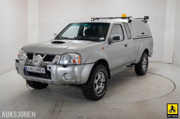 2005 Nissan KING CAB 2.5 D 133 HK 4X4 HENGERFESTE HARDTOP AC - UTEN MINSTEPRIS!