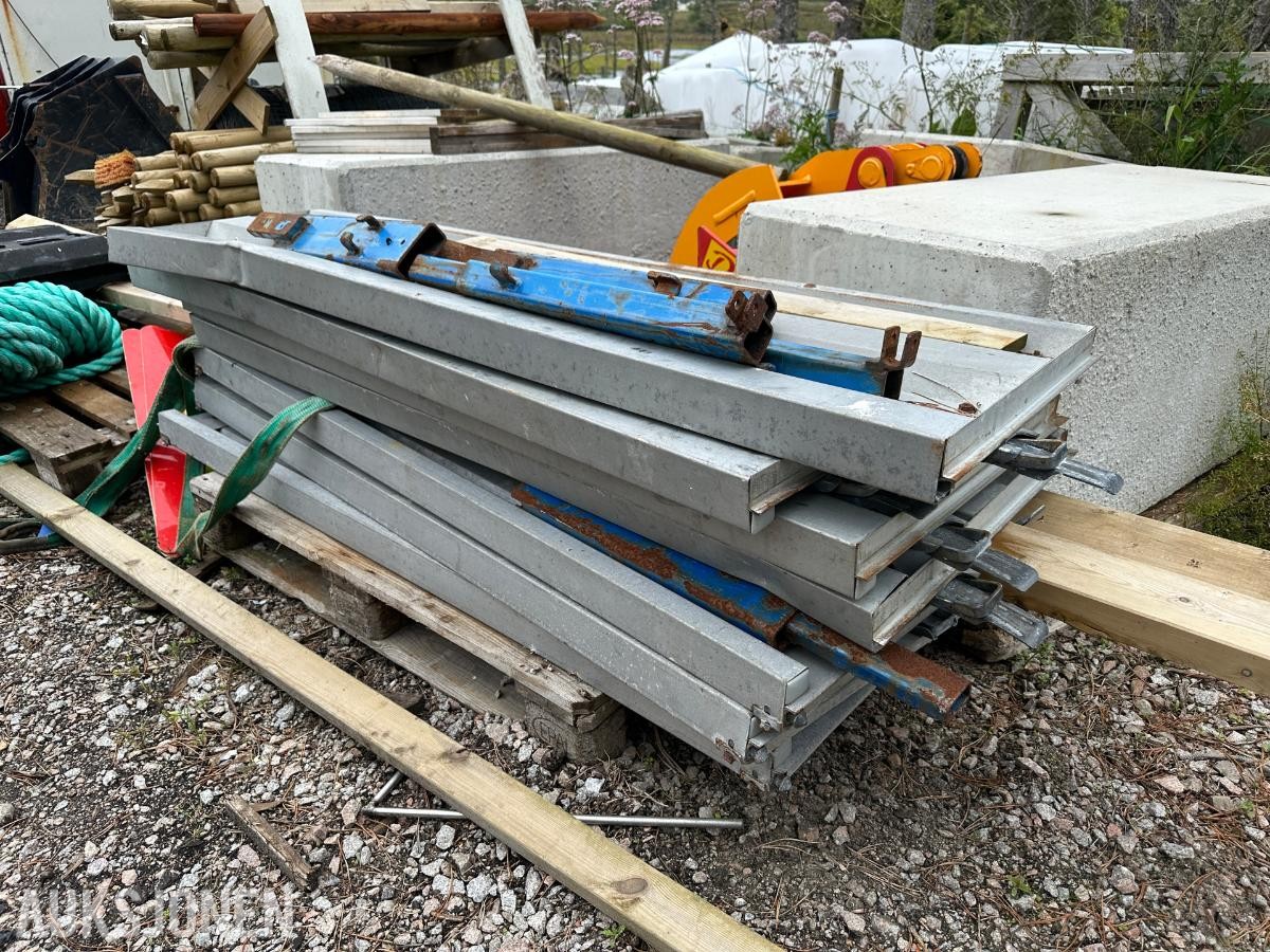 2005 Bala Agri Gisebo Husqvarna Traktorhenger | 3 990 kg Husqvarna Traktorhenger | 3 990 kg