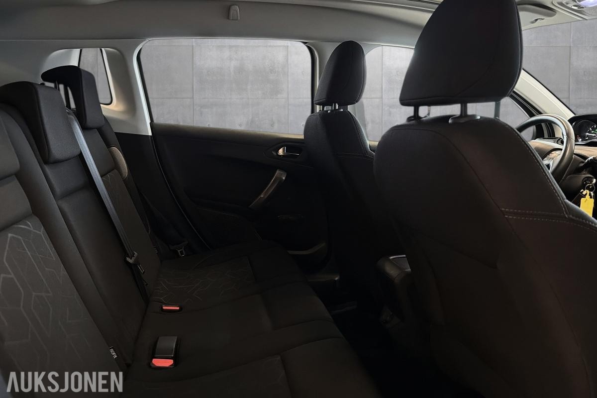 2016 Peugeot 2008 110 HK AUT 5-SETER PANO CRUISE LED-BAR