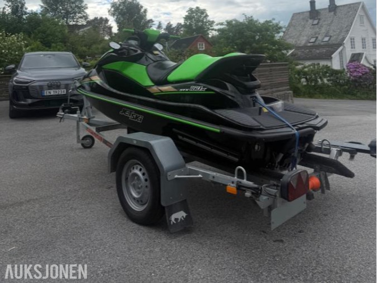 2024 Vannscooter - Kawasaki STX160X - med 2024-modell Respo-henger.