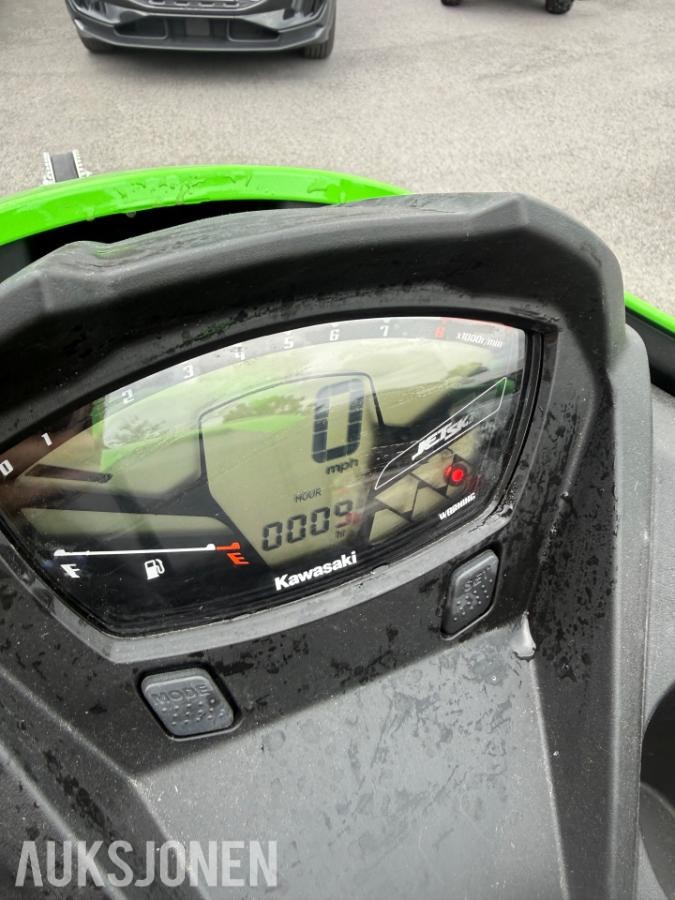 2024 Vannscooter - Kawasaki STX160X - med 2024-modell Respo-henger.