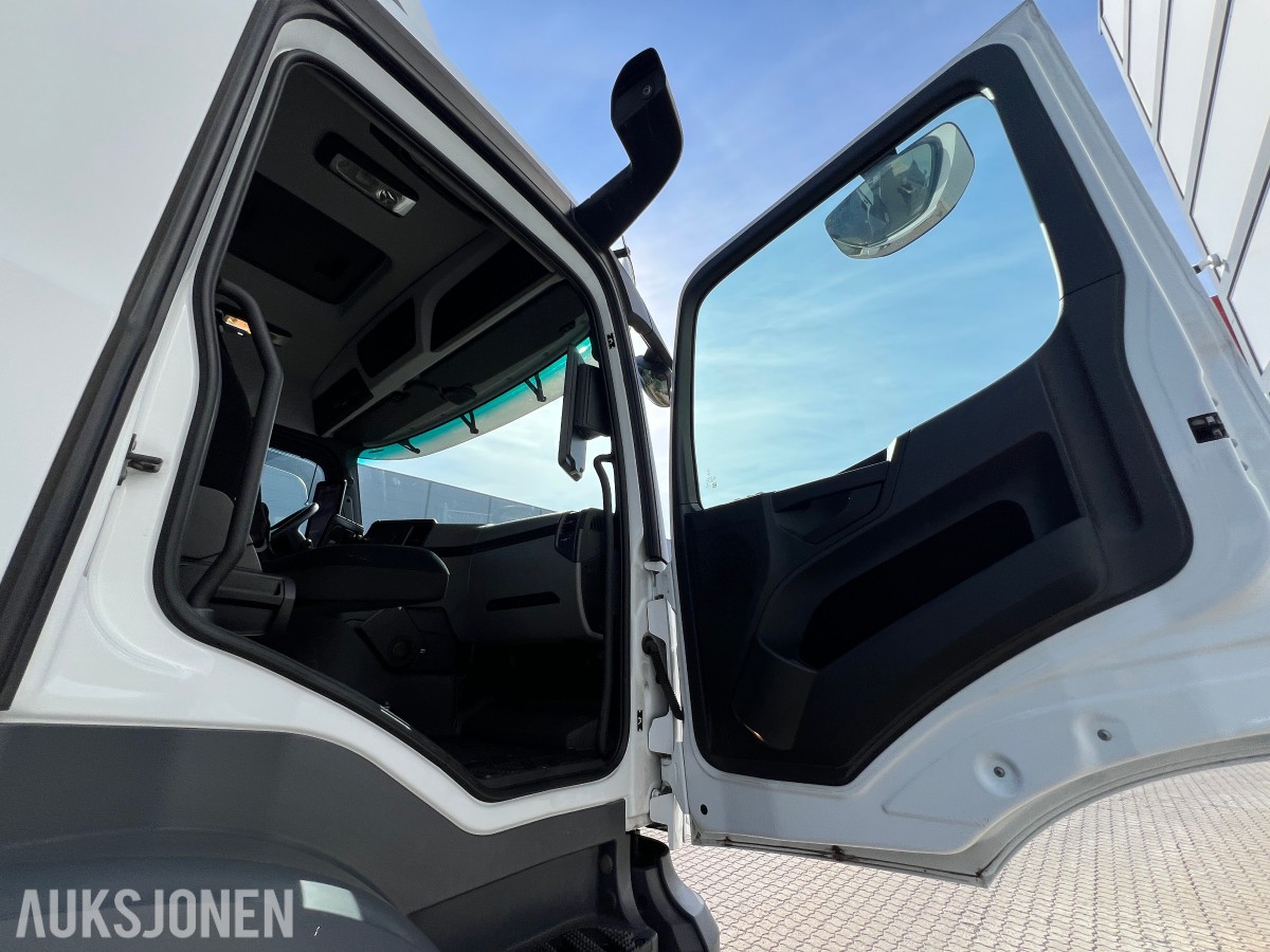 2021 Mercedes-Benz Actros 2635 6x2 vekselflakbil med Zepro bakløfter