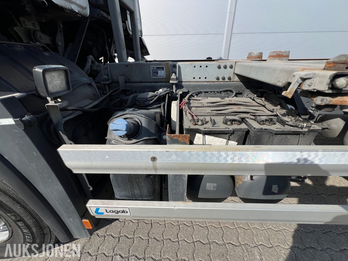 2021 Mercedes-Benz Actros 2635 6x2 vekselflakbil med Zepro bakløfter