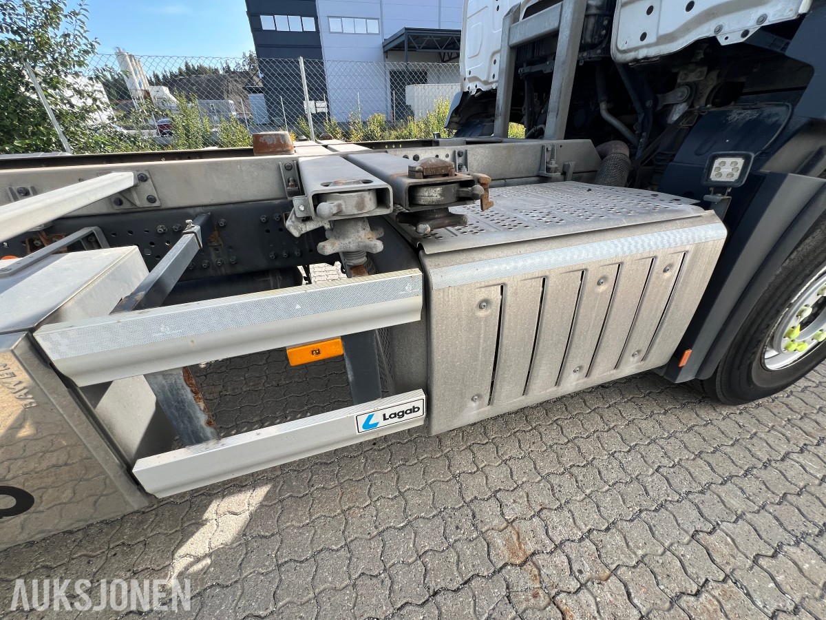 2021 Mercedes-Benz Actros 2635 6x2 vekselflakbil med Zepro bakløfter