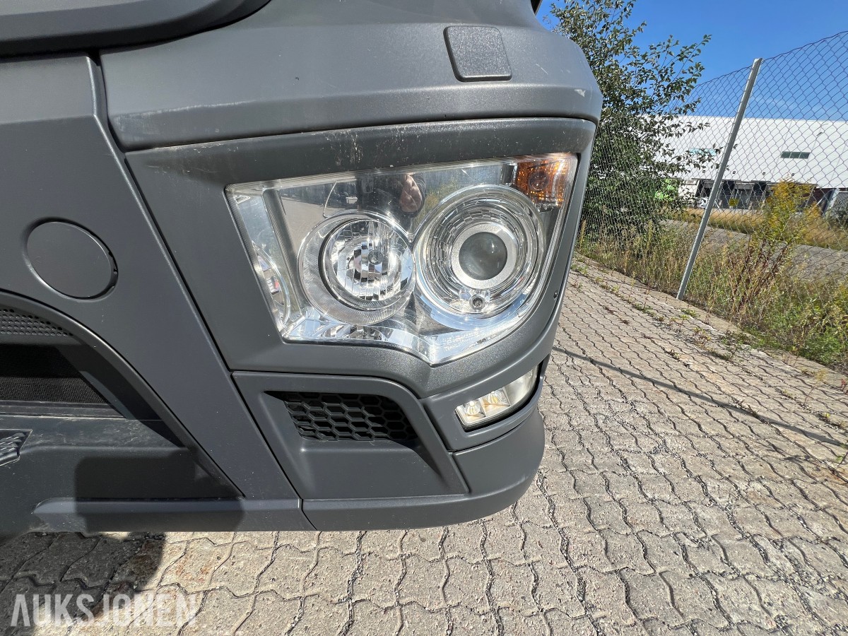 2021 Mercedes-Benz Actros 2635 6x2 vekselflakbil med Zepro bakløfter