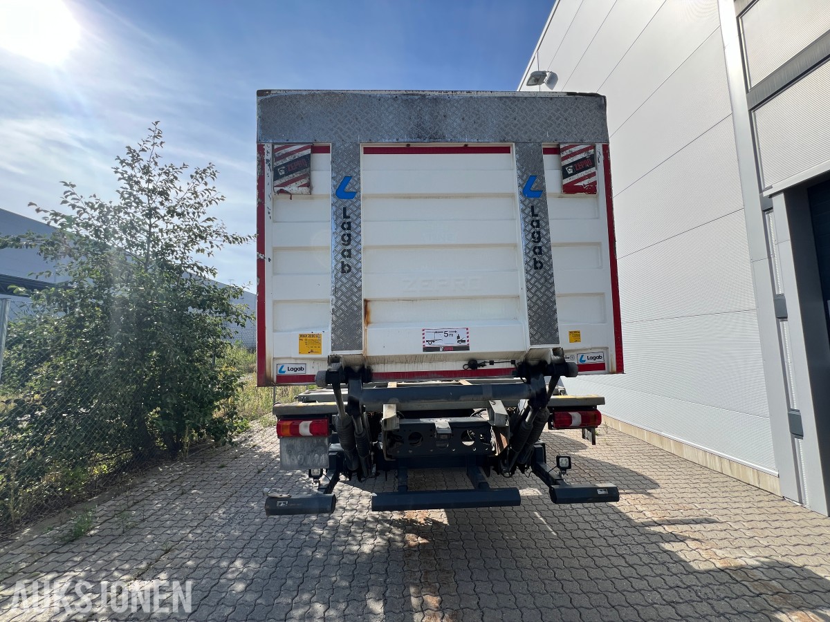 2021 Mercedes-Benz Actros 2635 6x2 vekselflakbil med Zepro bakløfter