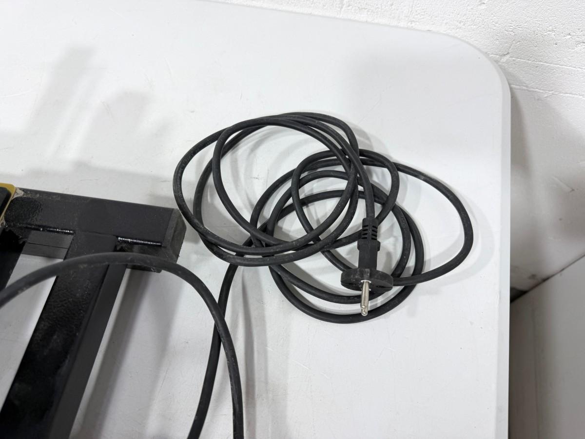 Elektrisk varmetrådskutter for isopor/EPS med vinkelanlegg