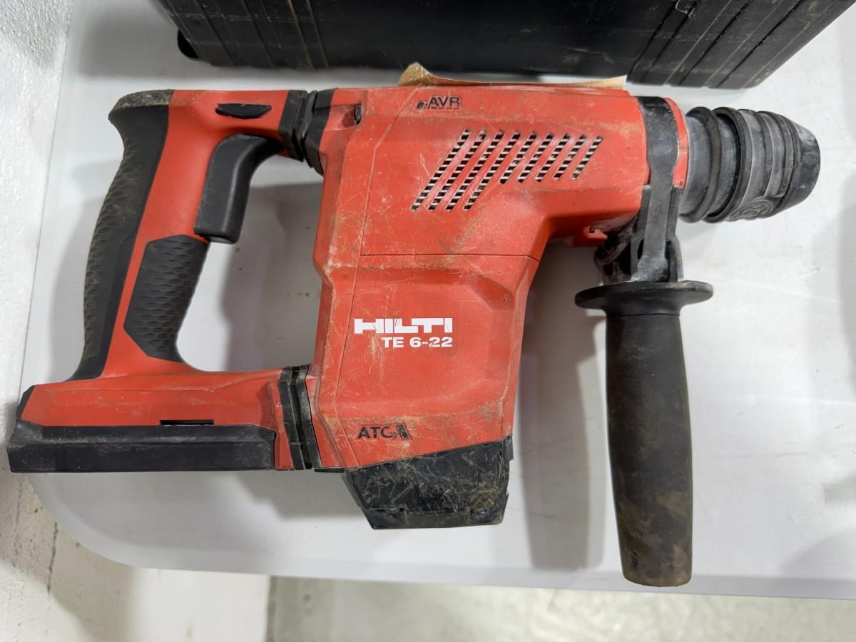 Hilti og Würth batteriverktøy – borhammer, stikksag, drill, vinkelsliper, fugepistol