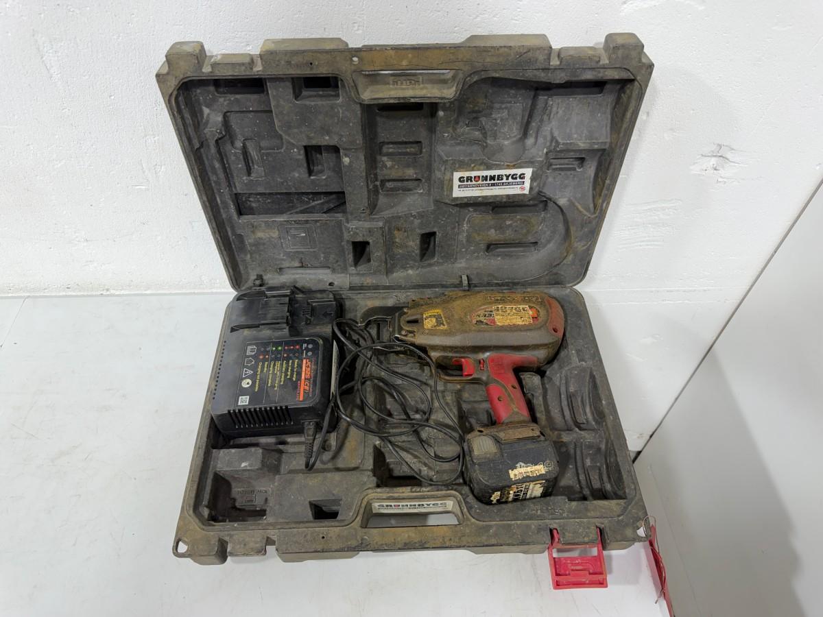 Hilti og Würth batteriverktøy – borhammer, stikksag, drill, vinkelsliper, fugepistol