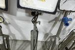 Parti med arbeidslamper på stativ – LED, lysrør og lyskaster