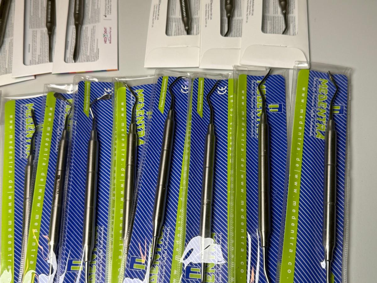 16 stk dentale håndinstrumenter - Medixdent Elite og Medentra