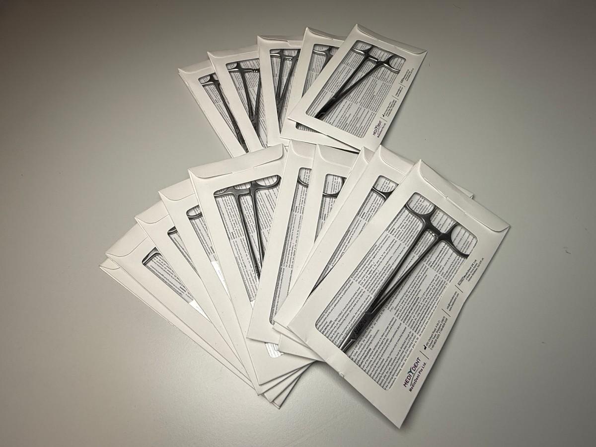 15 stk MedixDent Elite nåleholdere – Mayo-Hegar og Crile-Wood