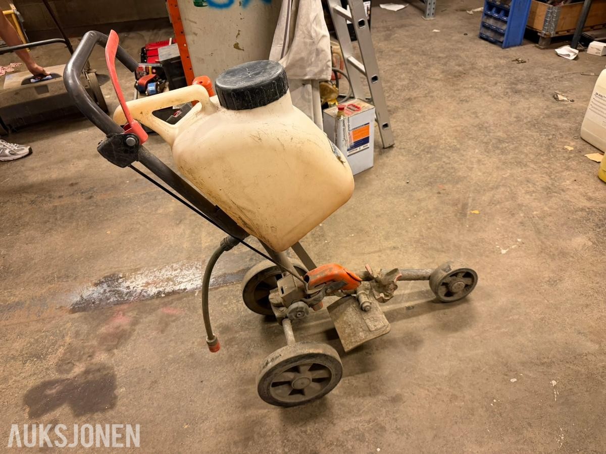 Husqvarna kappvogn med vanntank