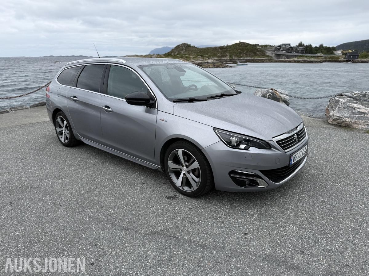 2015 Peugeot 308 SW 1,2 PureTech, Cruisekontroll, S+V dekk