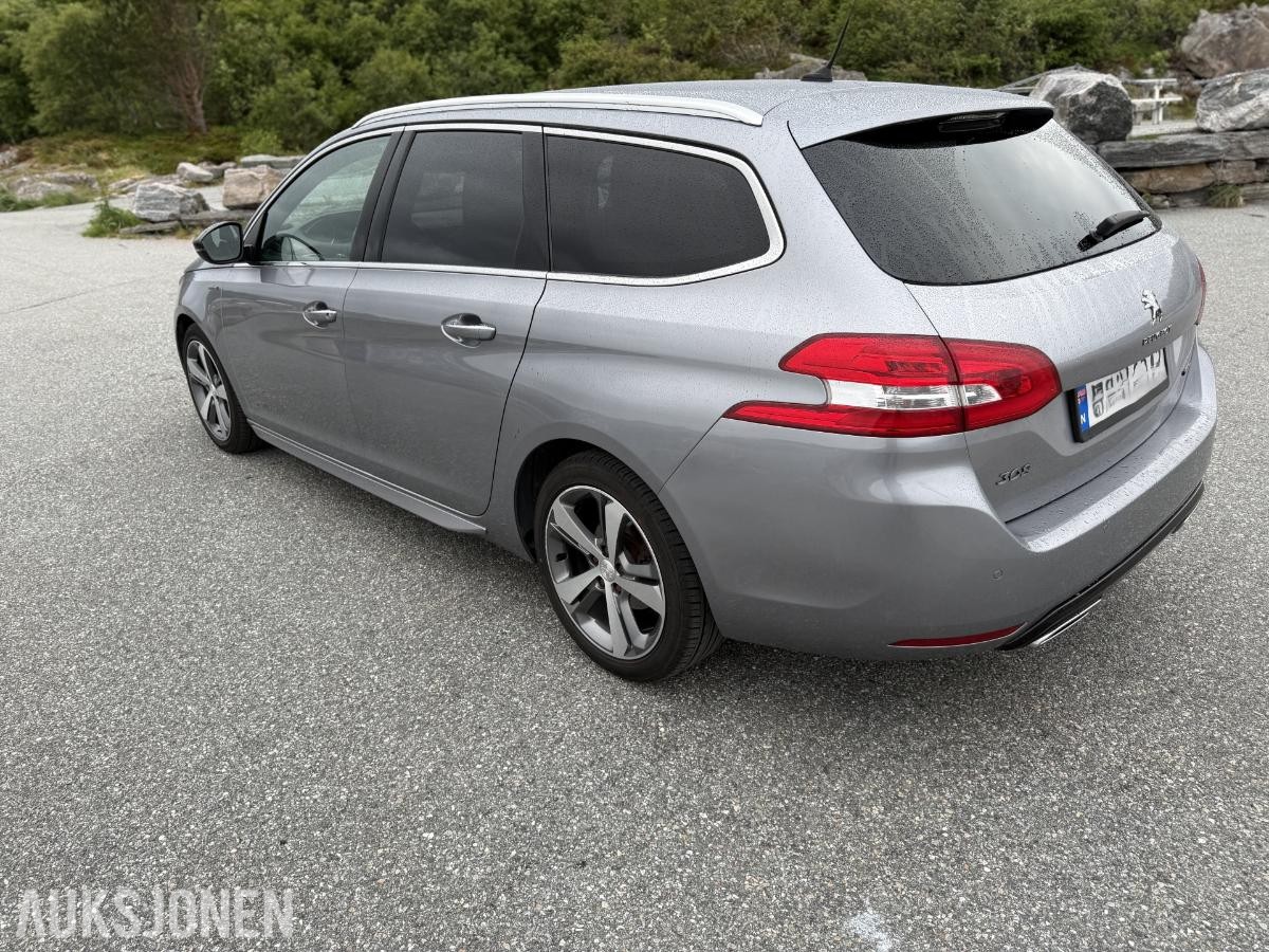 2015 Peugeot 308 SW 1,2 PureTech, Cruisekontroll, S+V dekk