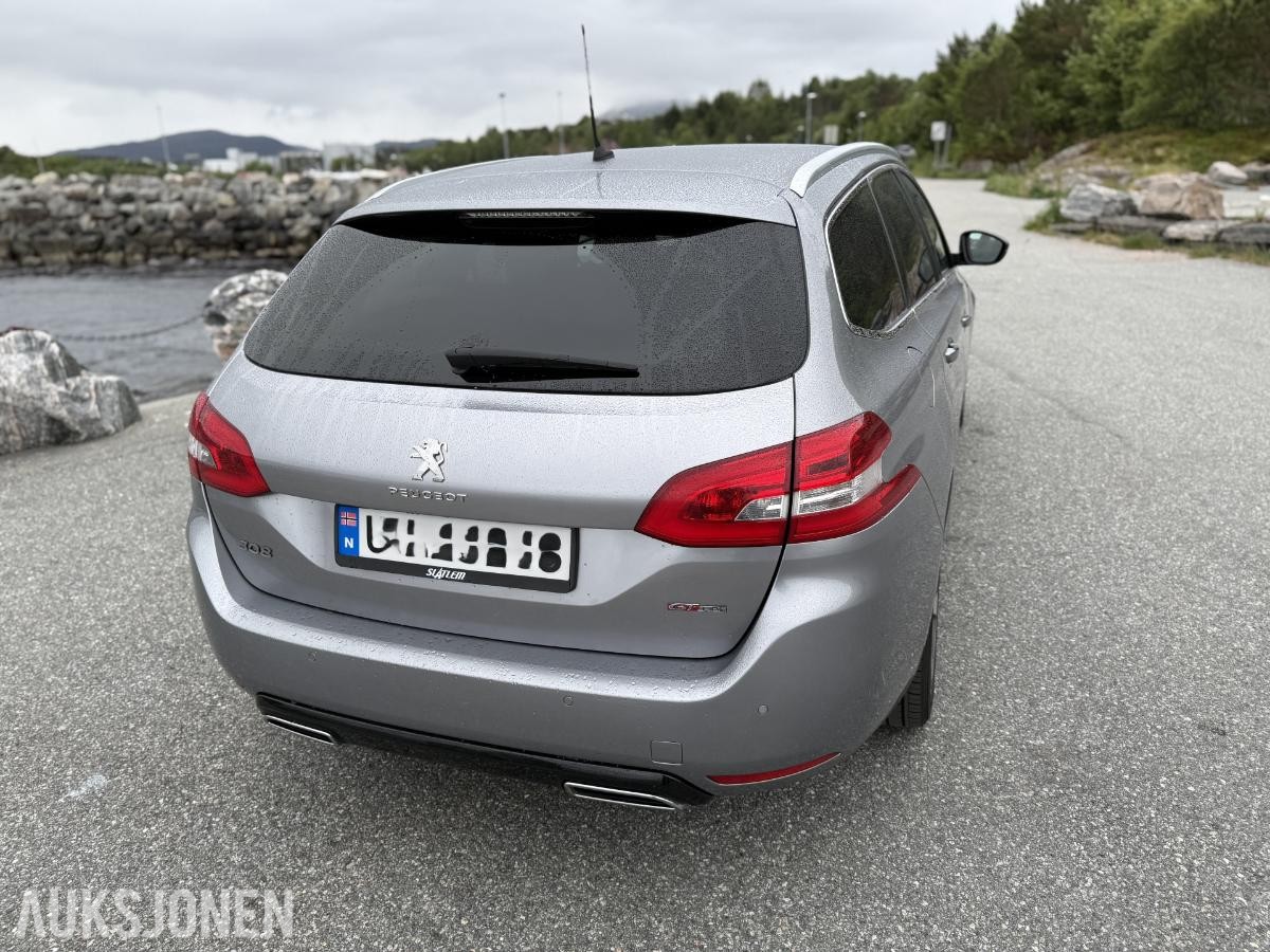 2015 Peugeot 308 SW 1,2 PureTech, Cruisekontroll, S+V dekk