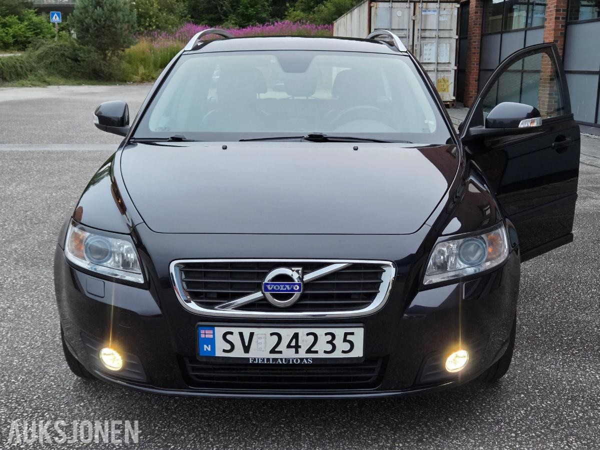 2012 Volvo V50 1,6D 114hk Manuell Bluetooth Aluminiumpedaler 128 400 km