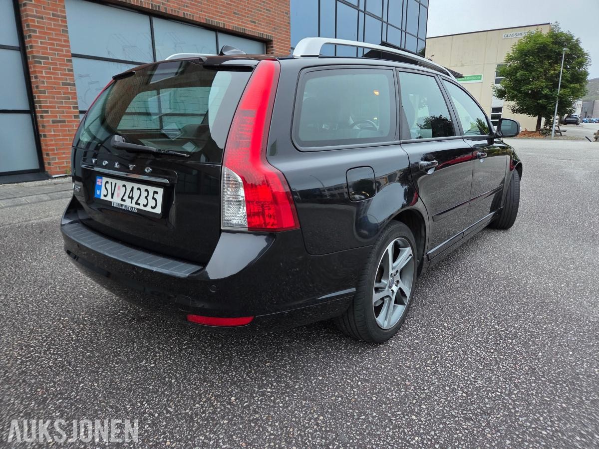 2012 Volvo V50 1,6D 114hk Manuell Bluetooth Aluminiumpedaler 128 400 km