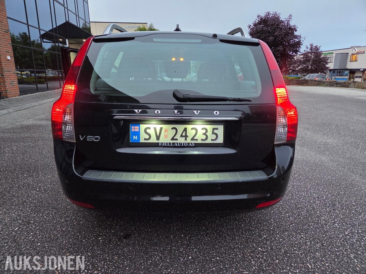 2012 Volvo V50 1,6D 114hk Manuell Bluetooth Aluminiumpedaler 128 400 km