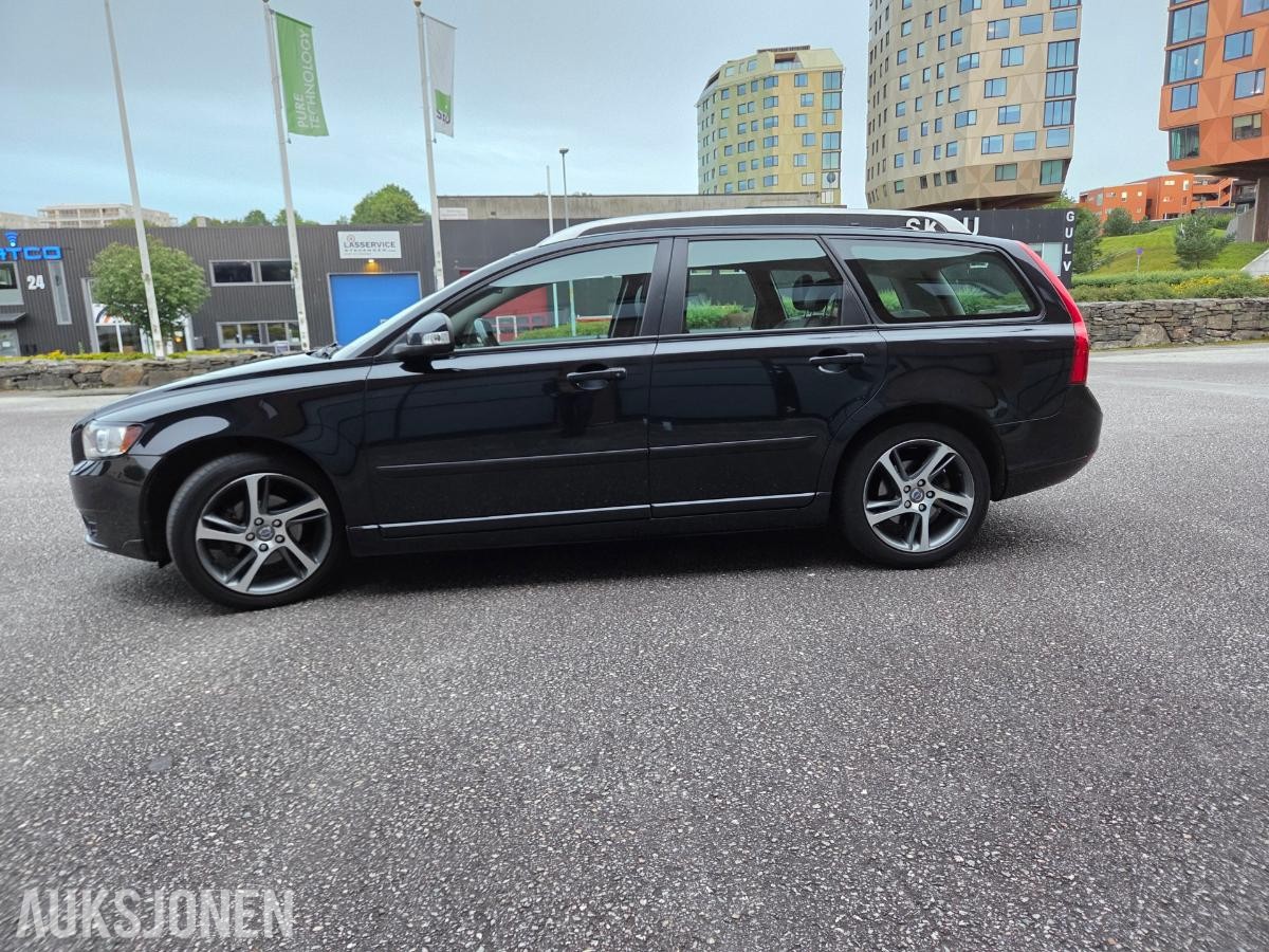 2012 Volvo V50 1,6D 114hk Manuell Bluetooth Aluminiumpedaler 128 400 km