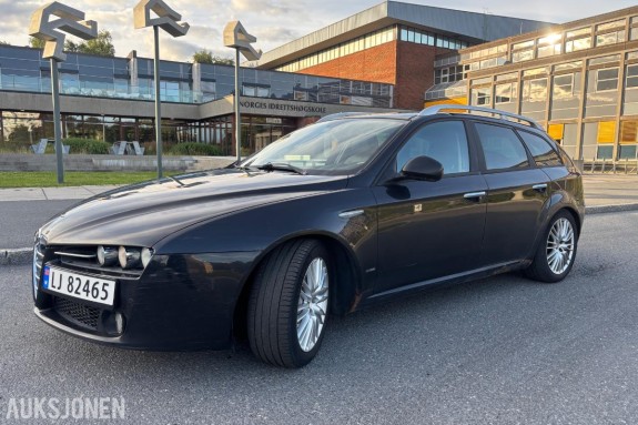 2008 Alfa Romeo  159 Sportwagon  1.9 150hk  automat cruisekontroll hengerfeste skinn - ingen minstepris