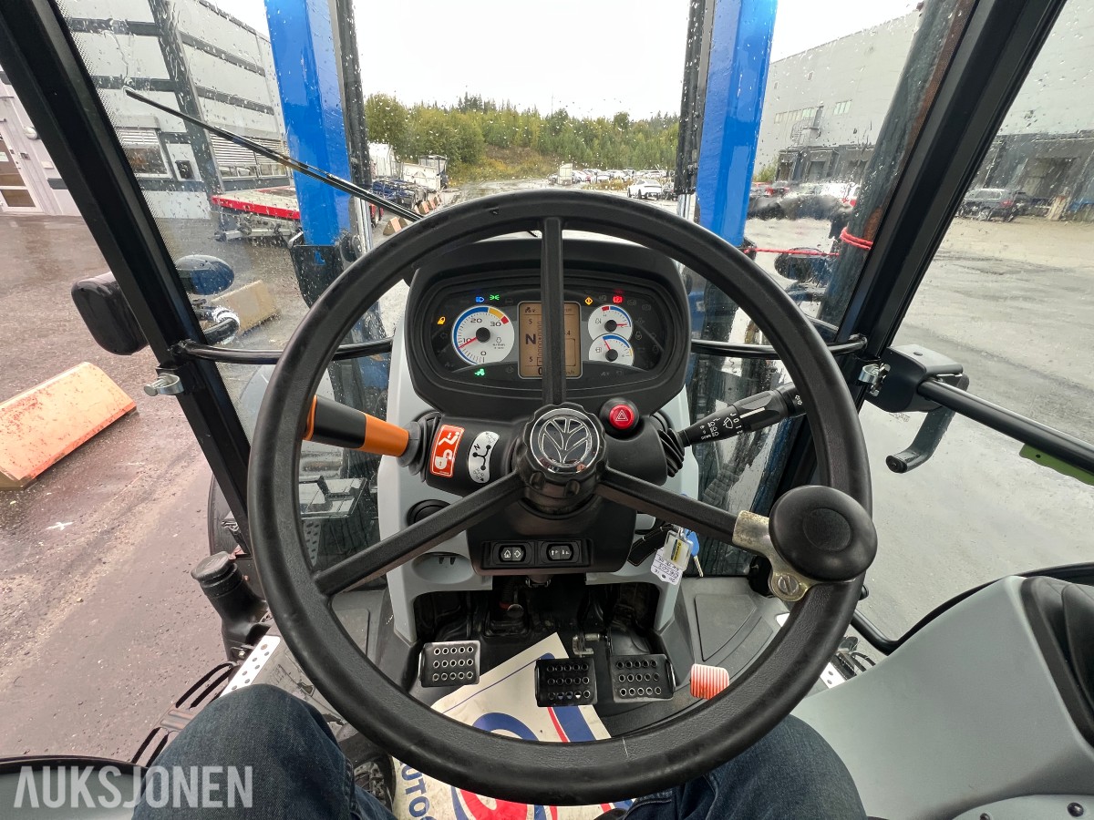 2016 New Holland T5.115 - Frontlaster