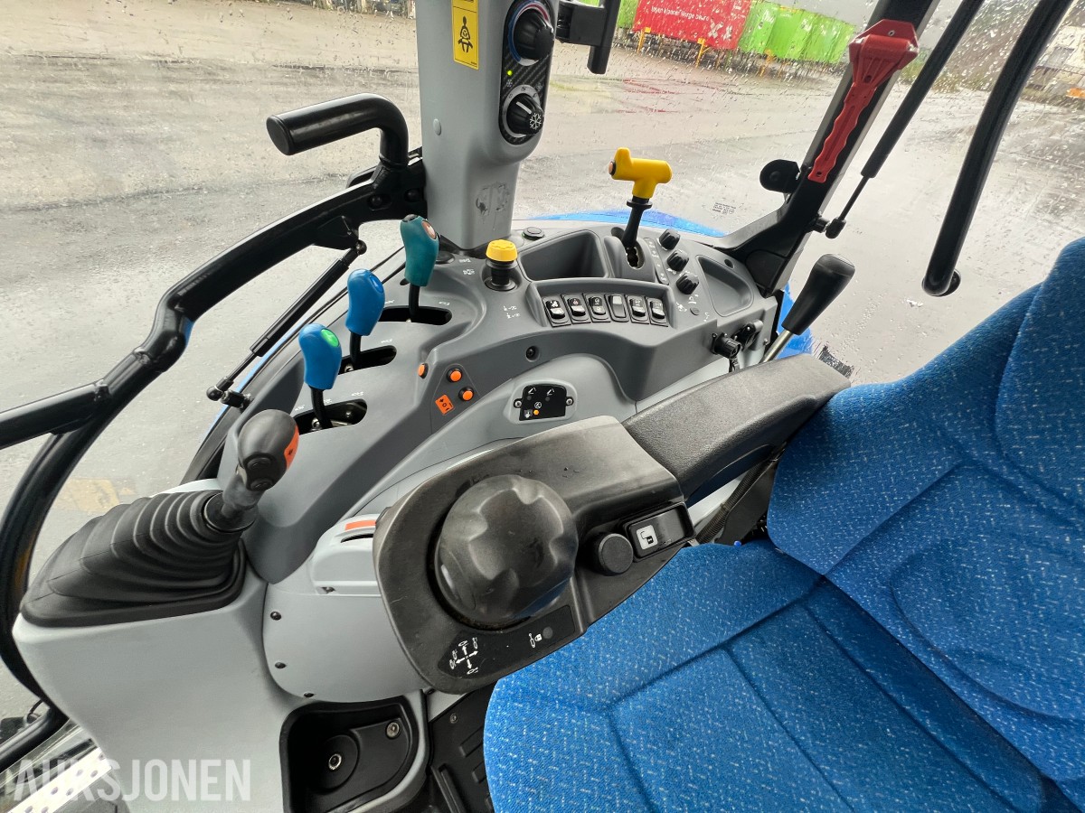 2016 New Holland T5.115 - Frontlaster