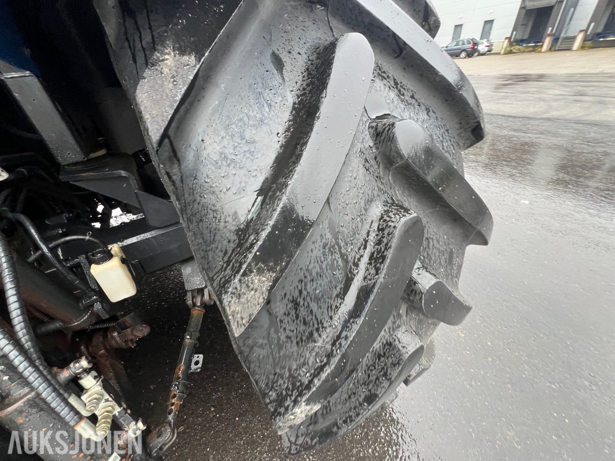 2016 New Holland T5.115 - Frontlaster