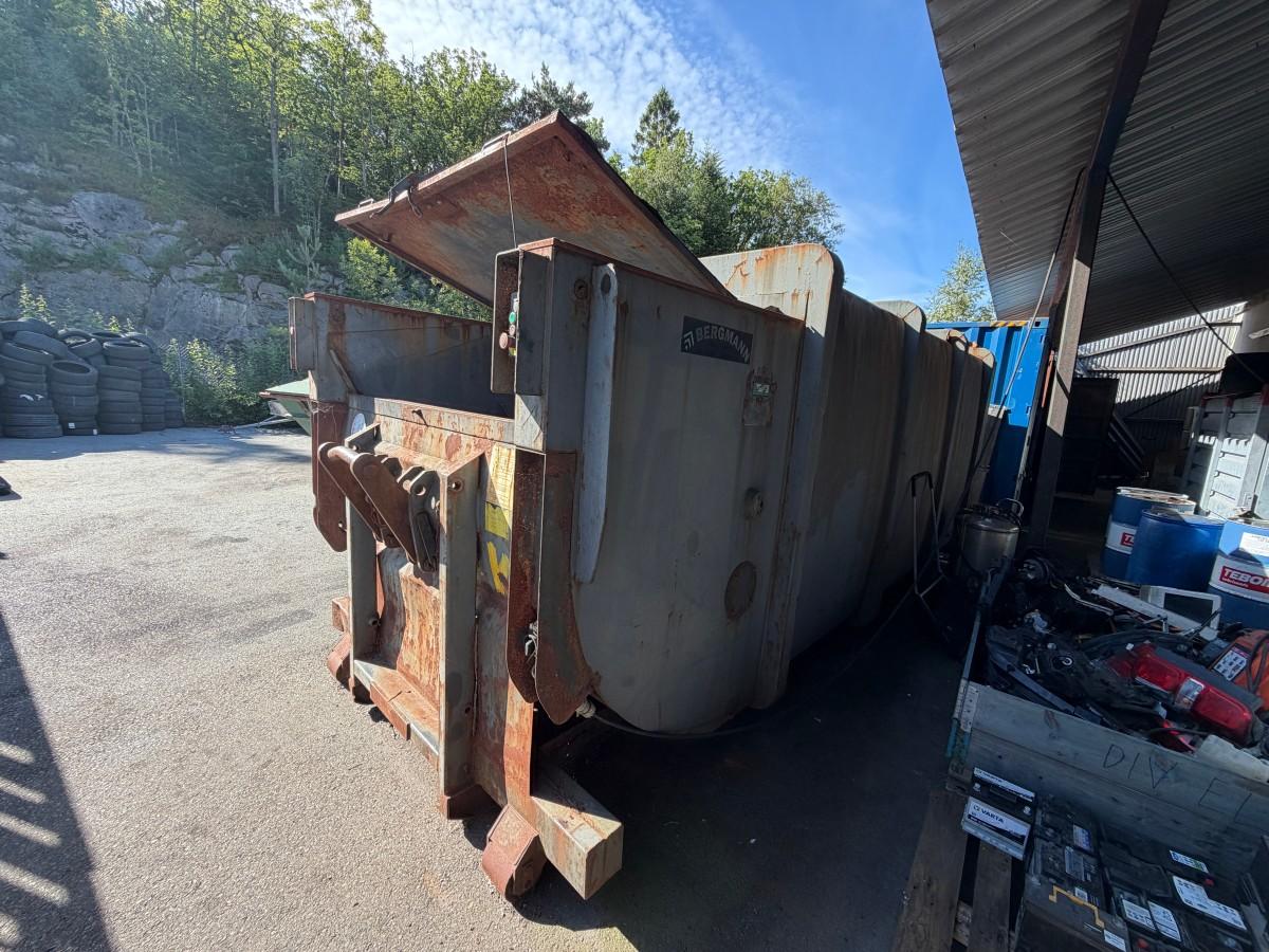 2007 BERGMANN MPB 906 ST/20 STASJONÆR AVFALLSPRESSE 20,8 M³ – REPARASJONSOBJEKT