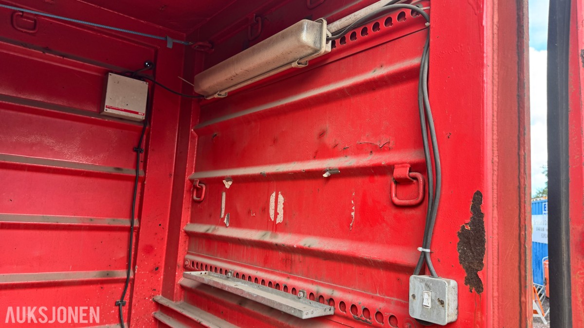 Offshorecontainer / verkstedcontainer med innredning