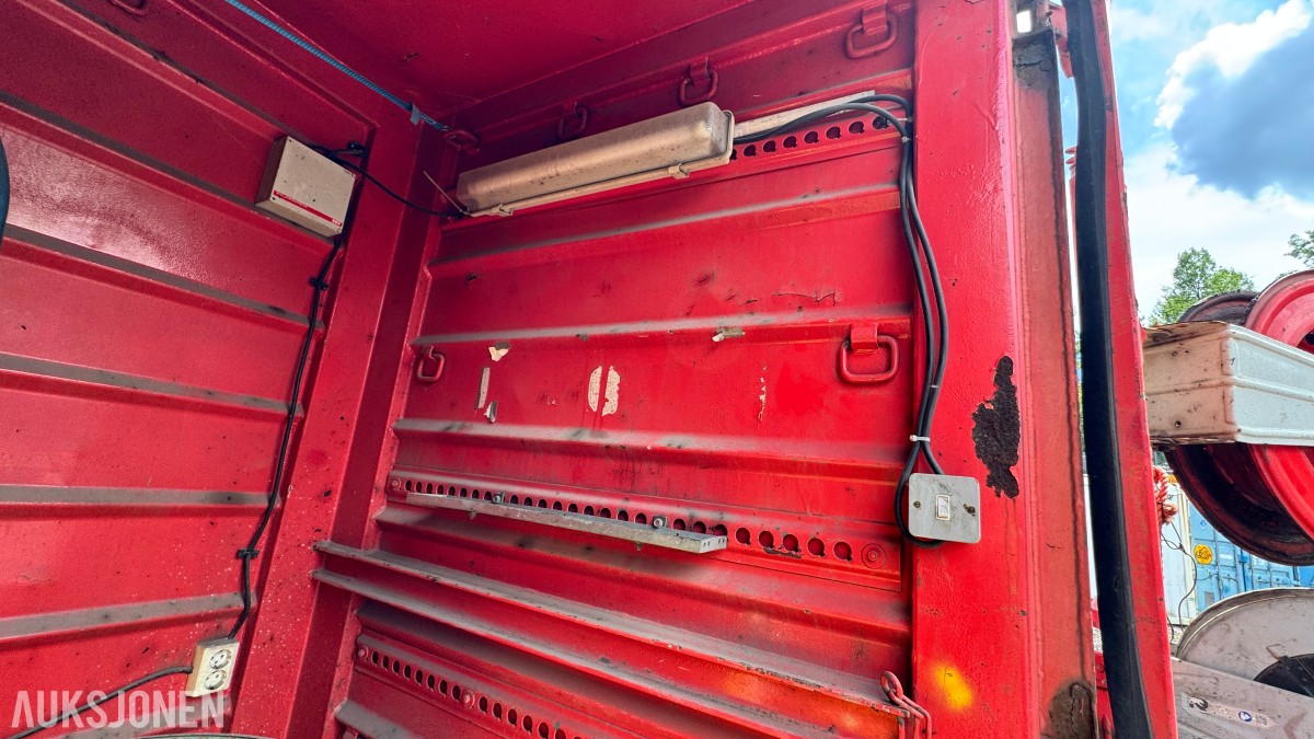 Offshorecontainer / verkstedcontainer med innredning