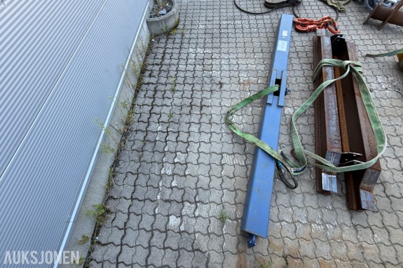 Løfteåk /travers m/utstyr