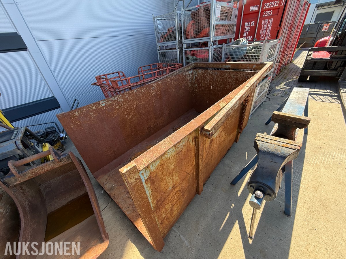 Tippskuffe/materialskuffe i stål