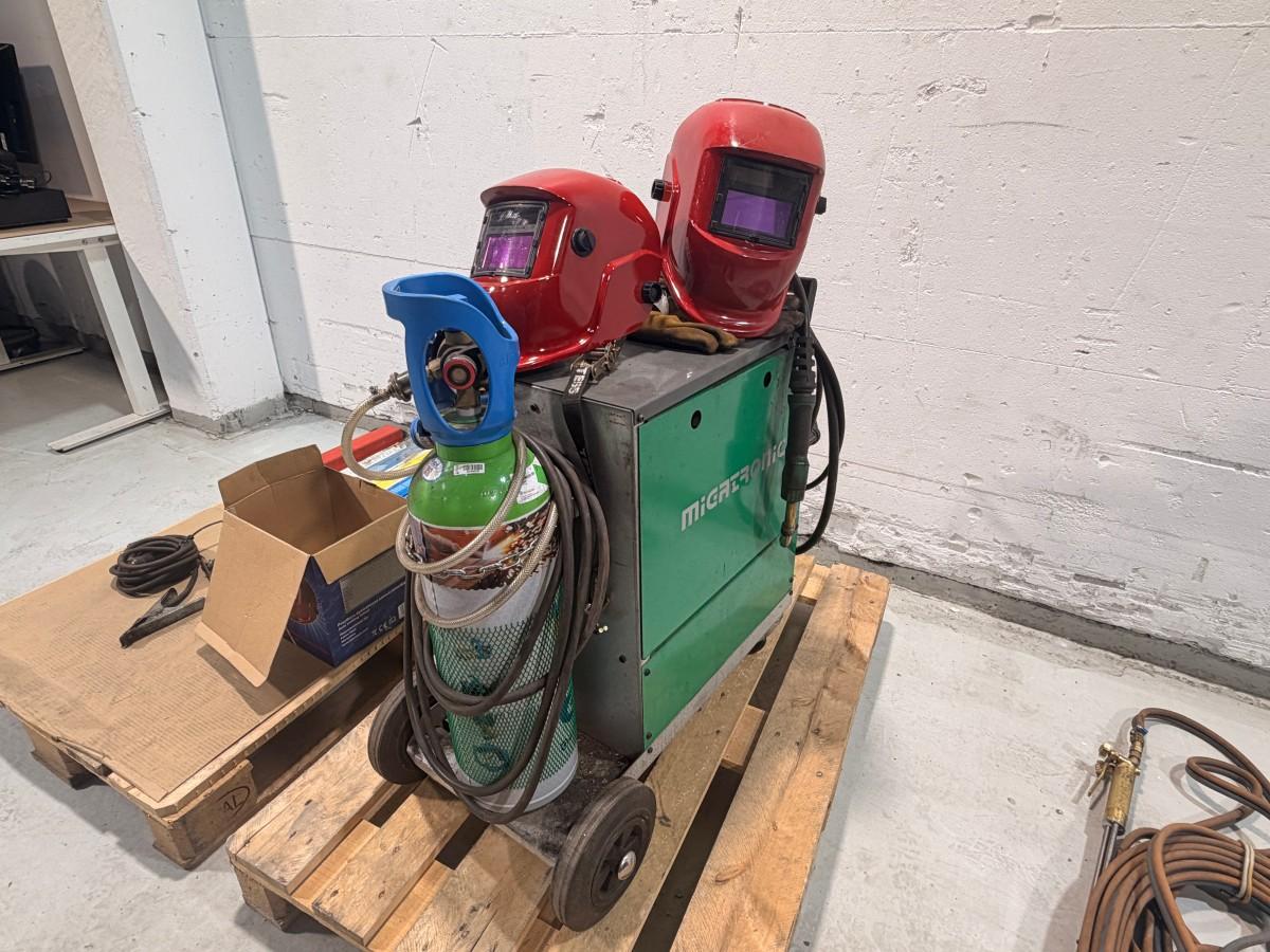Migatronic Automig 273 MIG/MAG sveiseapparat med sveiseutstyr