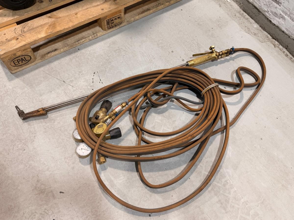 Migatronic Automig 273 MIG/MAG sveiseapparat med sveiseutstyr