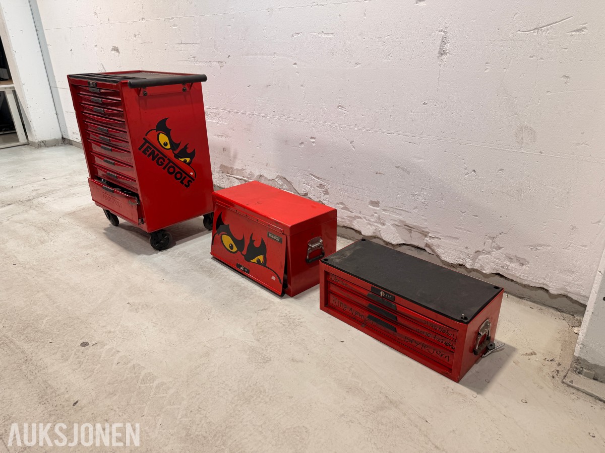 Teng Tools verktøyvogn med verktøykasser og håndverktøy