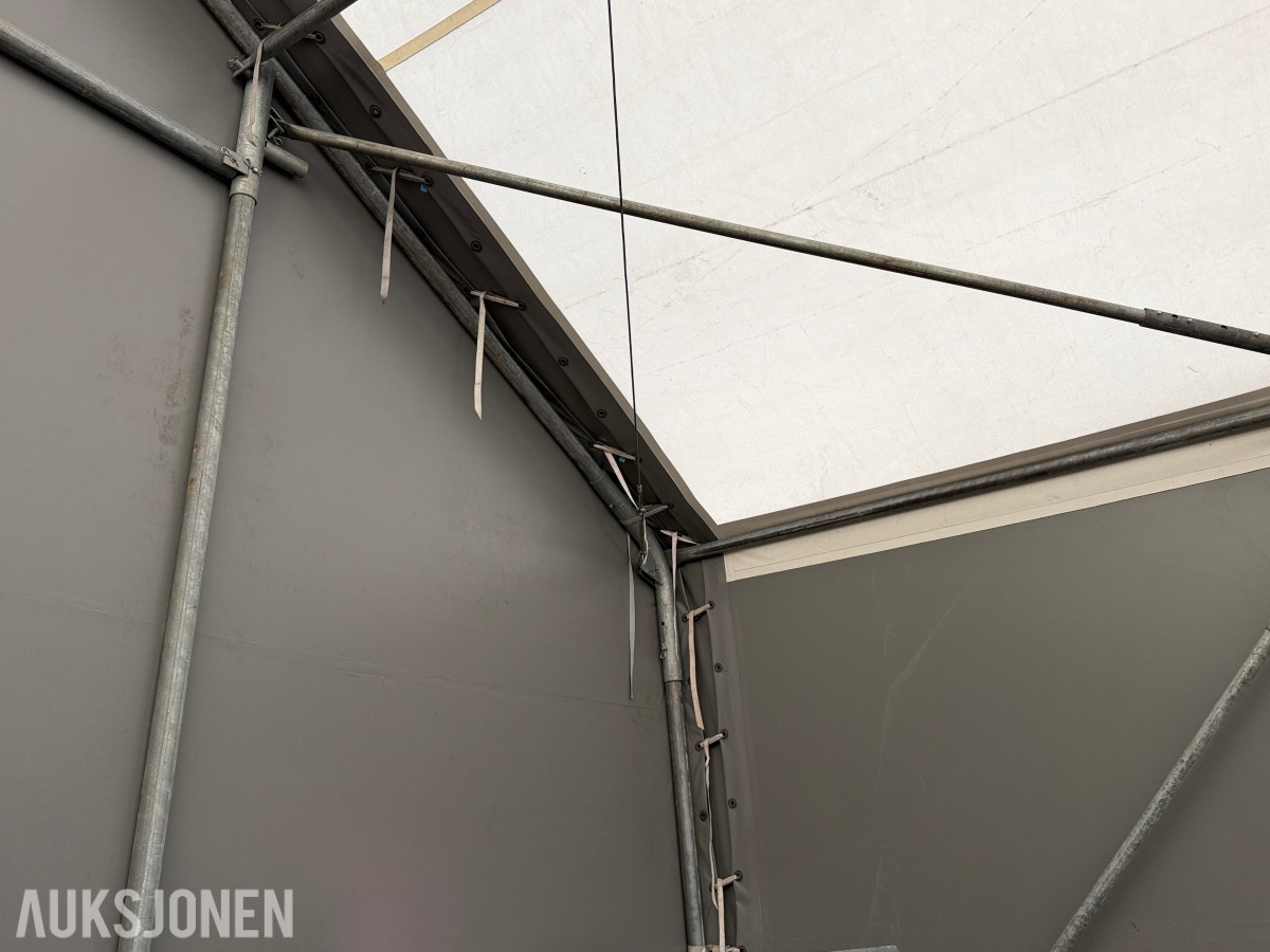 2014 RHA-Hall ventilert telt med elektrisk port / 10x21x3,35