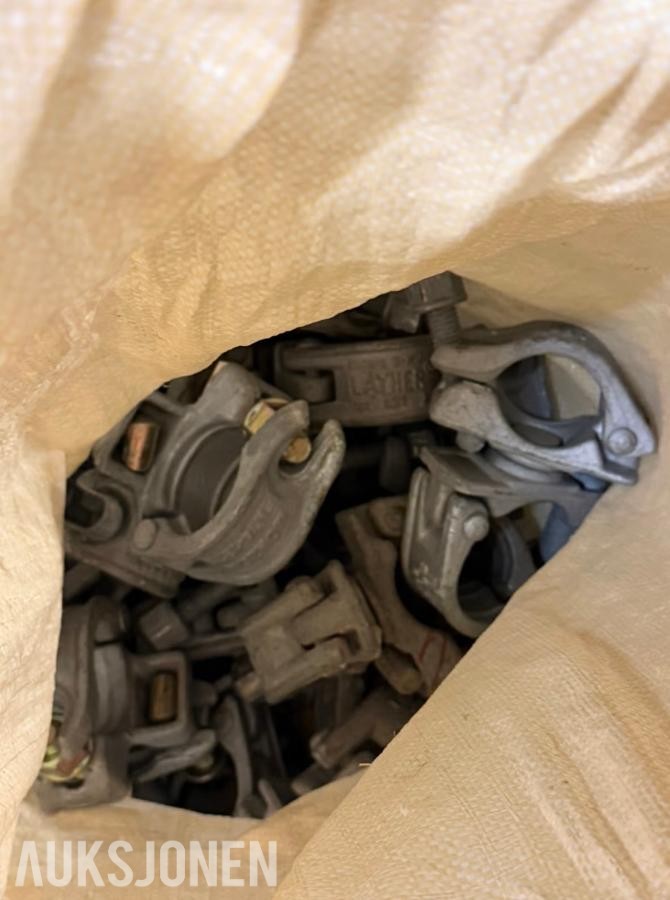 Nordmount taksikrings system EN 13374
