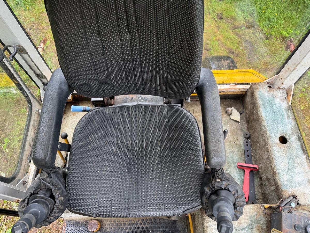 1985 - Menzi Muck 5000 T1 – Gåmaskin / Spindelgraver