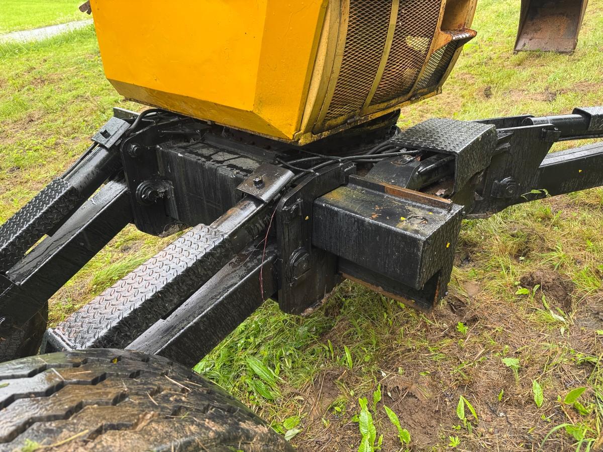 1985 - Menzi Muck 5000 T1 – Gåmaskin / Spindelgraver