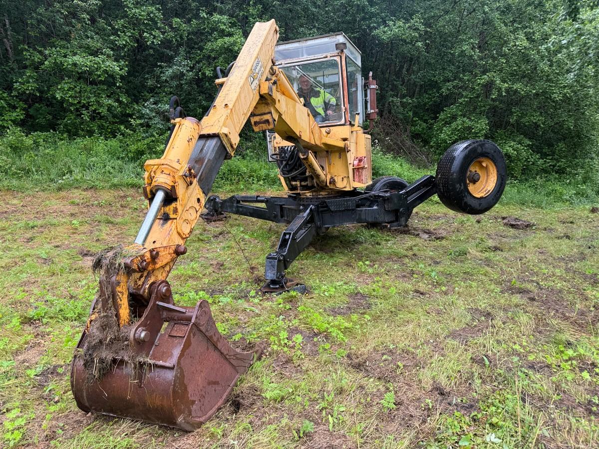 1985 - Menzi Muck 5000 T1 – Gåmaskin / Spindelgraver