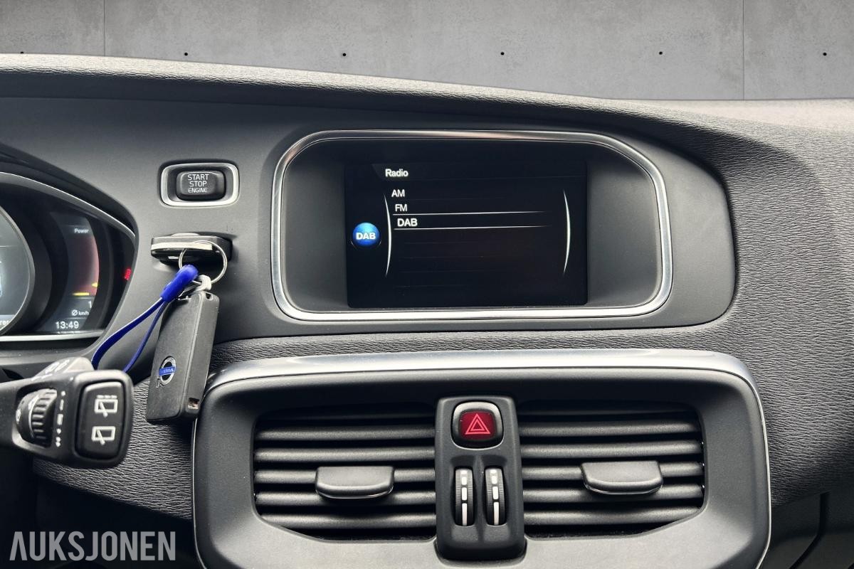 2015 Volvo V40, 1.6-114 D, 146500km