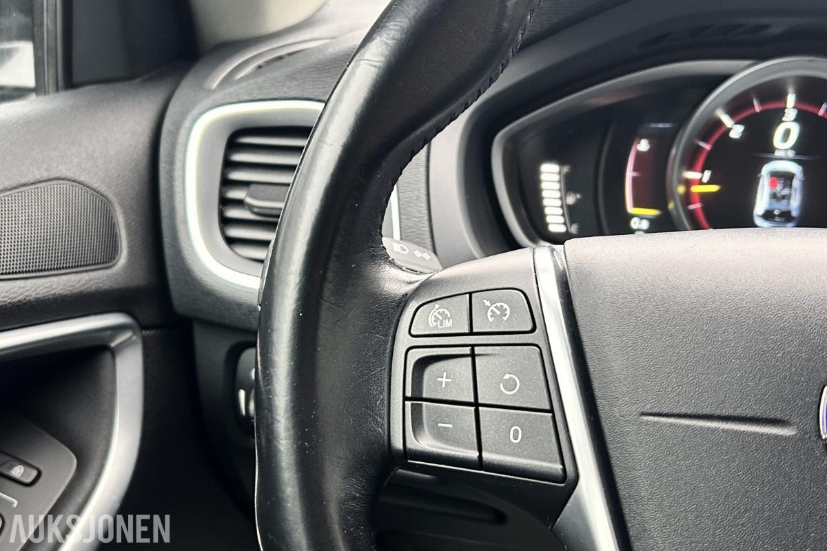 2015 Volvo V40, 1.6-114 D, 146500km